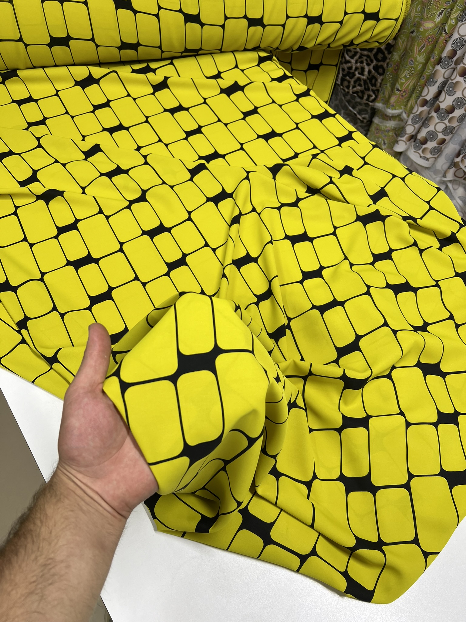Yellow Muz Krep Kumaş